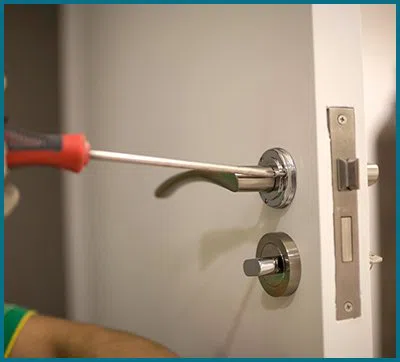 Father Son Locksmith Shop Louisville, KY 502-610-1000 - 65-1